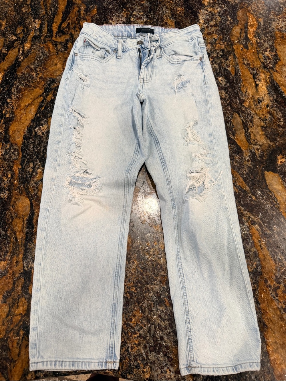 Edgley Light Blue Straight-Leg Distressed Jeans